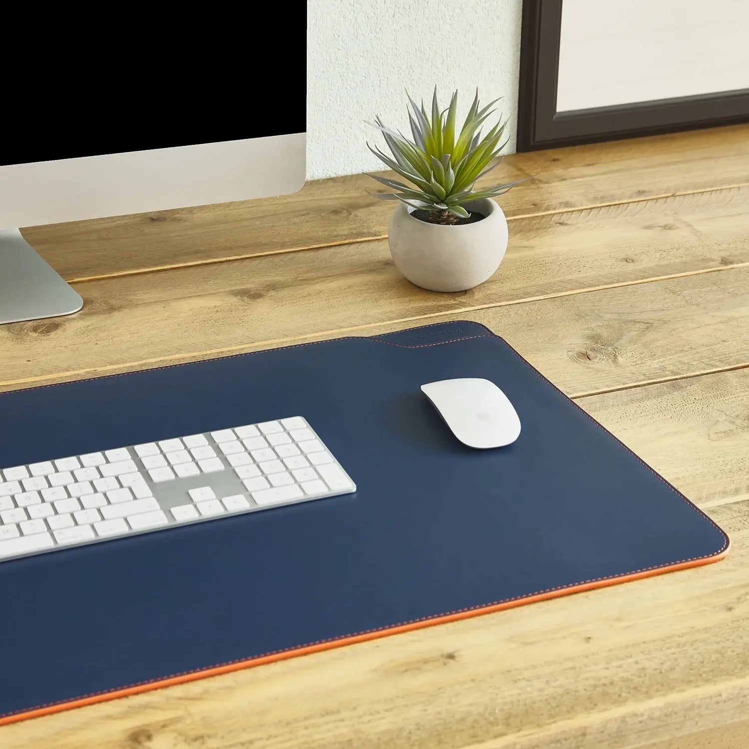 Blue Desk Mat Evan Red